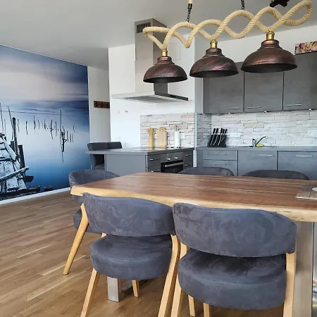 Riverfront Apartment Kappeln